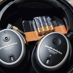 Audio Technica QuietPoint Black and Silver Noise Canceling Headphones